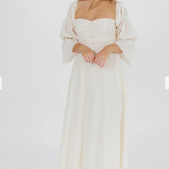 Corrine Tiered Sleeve Maxi Dress with Pockets in Ivory Cream - Bump Friendly - Picture 2 of 5